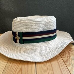Elegant White Straw Hat with Multicolor Band